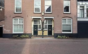 Stadslogement No 13